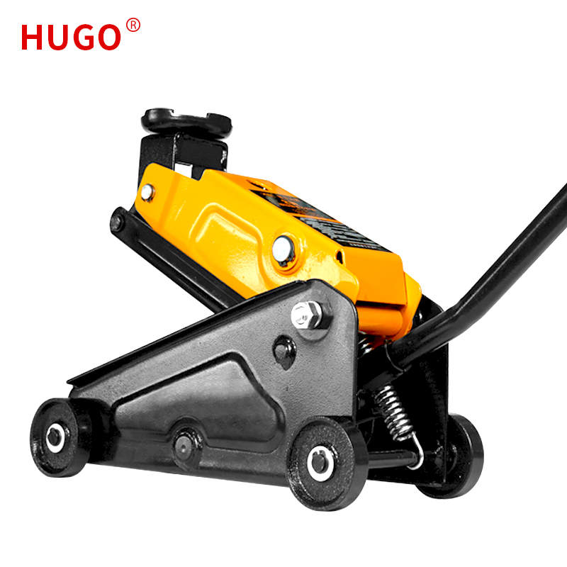 Hydraulinen tunkki on kevyt ja siinä on suuri lähtövoima, ja sitä voidaan käyttää pitkällä matkalla.
